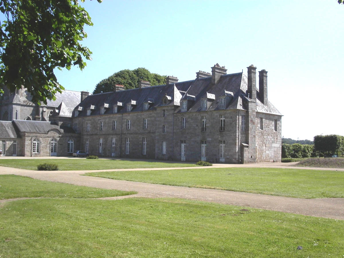 restauration de fenêtres du château quintin