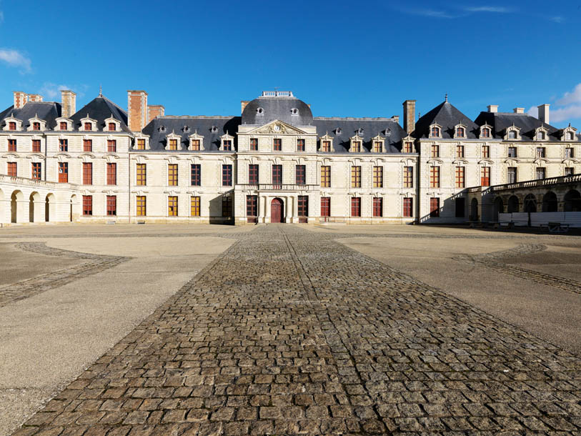 restauration de fenêtres du château de throuars