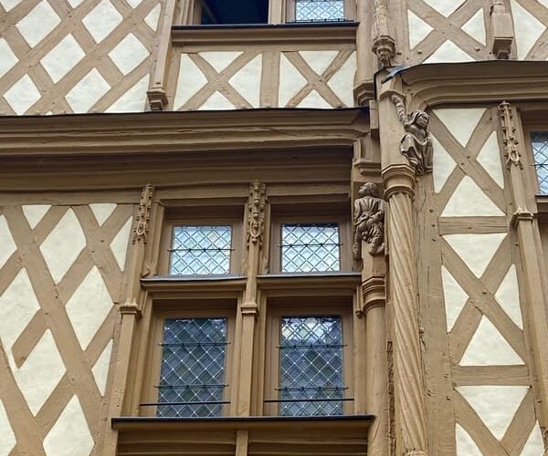 Restauration de menuiserie portefeuille
